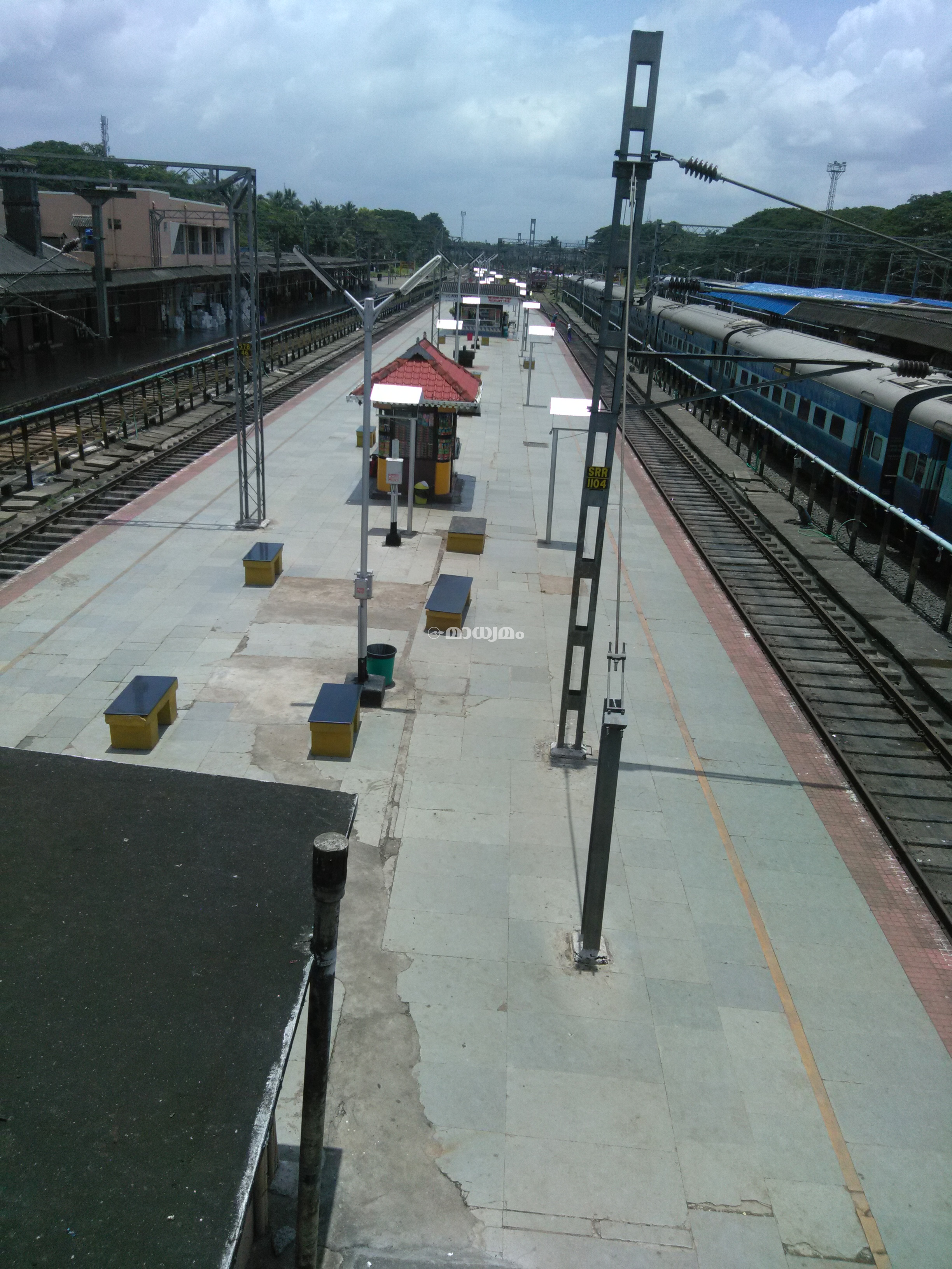 സംസ്​ഥാനത്ത്​ തിങ്കളാഴ്​ച മുതൽ സ്​പെഷൽ ട്രെയിനുകൾ; ജനറൽ കോച്ചില്ല, സ്​റ്റോപ്പുകൾ വെട്ടിക്കുറച്ചു